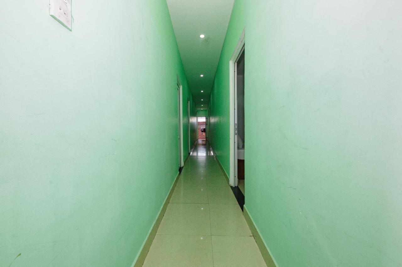 Oyo 1117 Ngoc Lan Motel Хуе Екстериор снимка