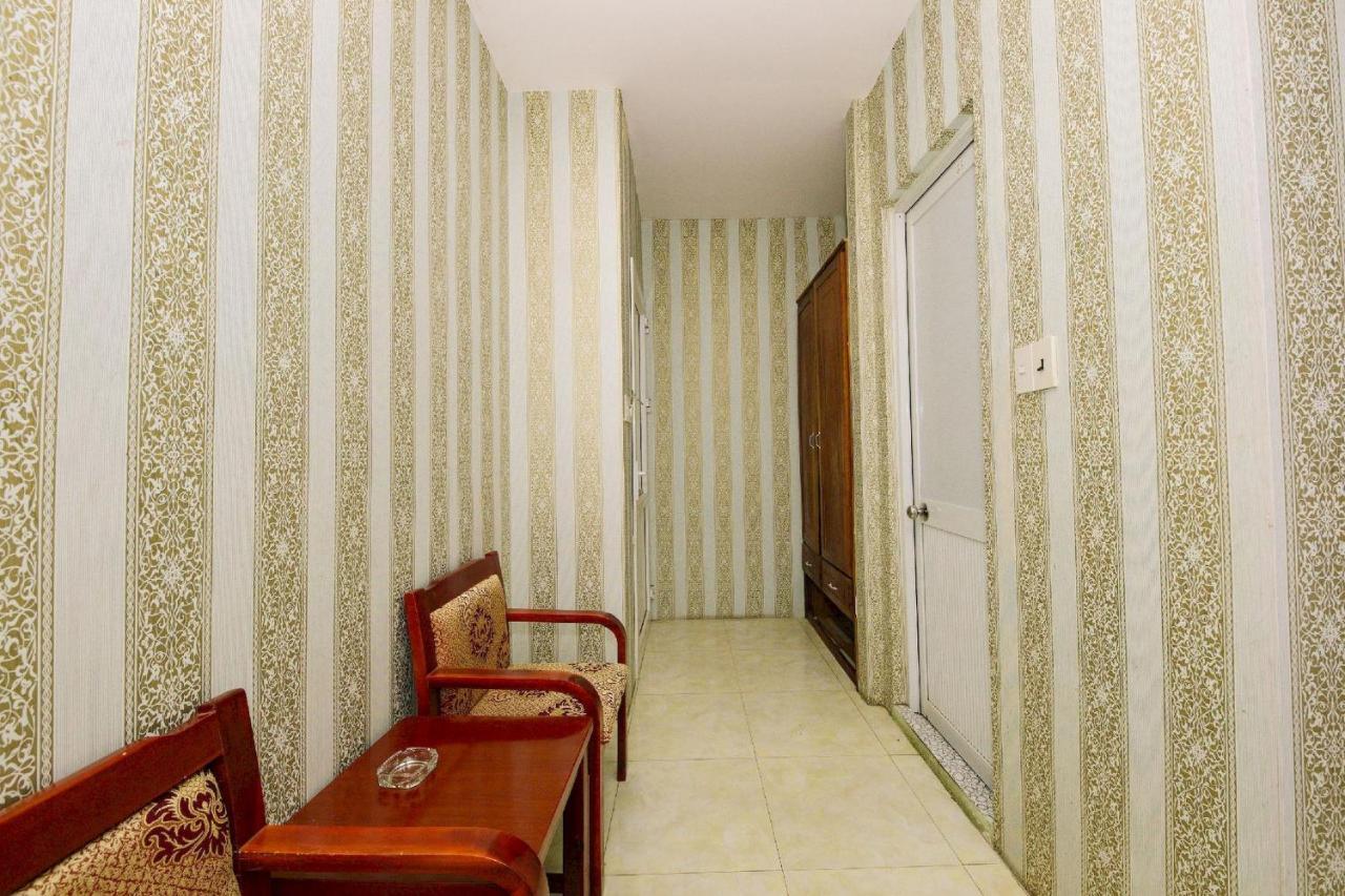 Oyo 1117 Ngoc Lan Motel Хуе Екстериор снимка