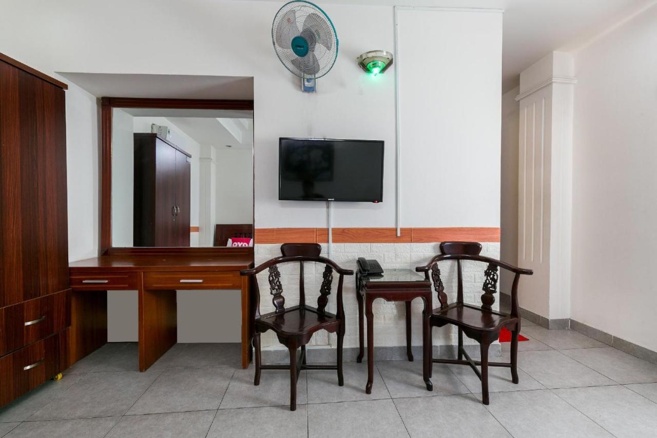 Oyo 1117 Ngoc Lan Motel Хуе Екстериор снимка